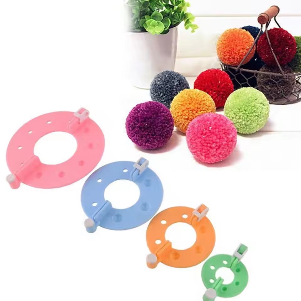 Kit per Realizzare Pompon 8 Pe - Pom Pom Maker Tool recensione e prezzo